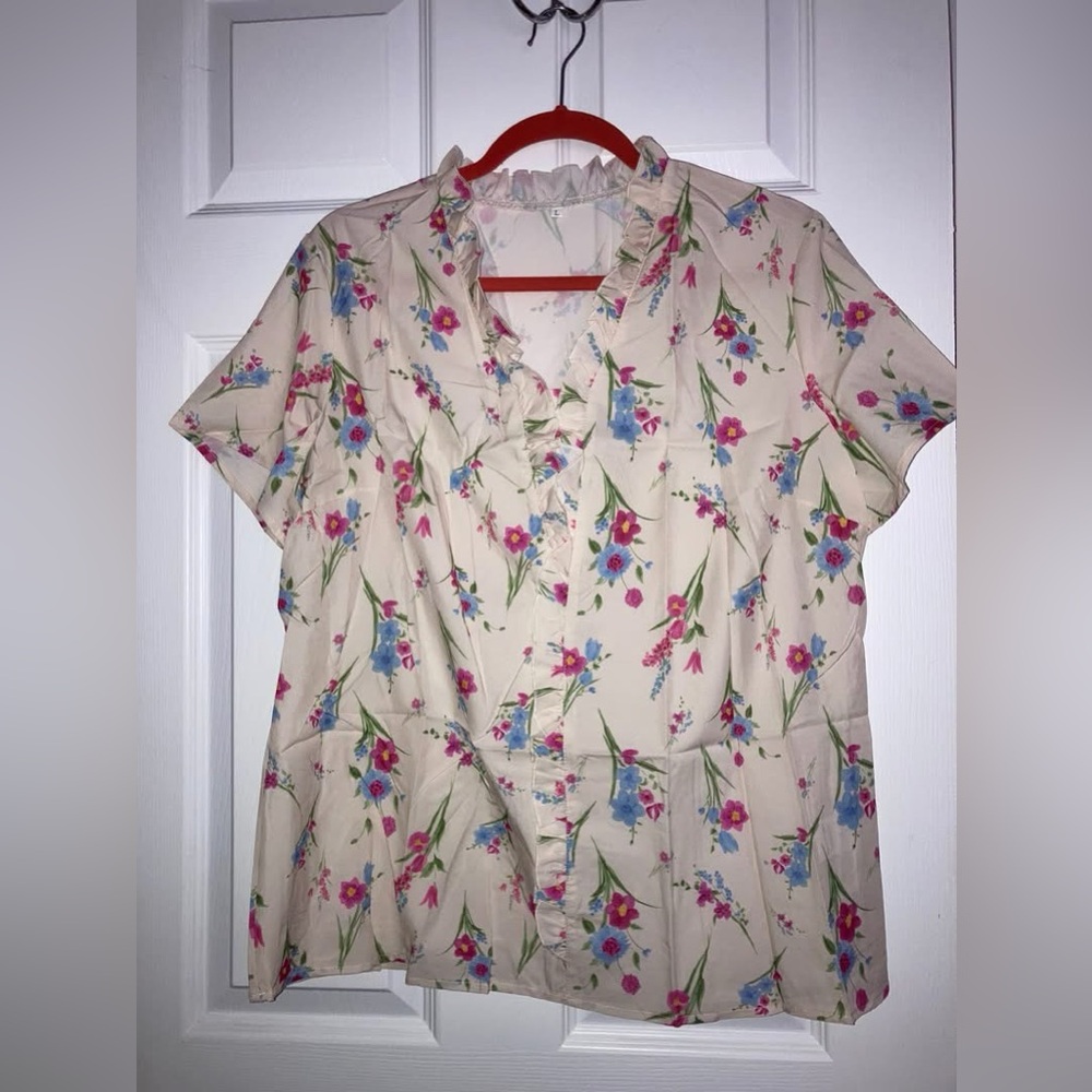 Floral Ruffle Blouse - Picture 1 of 2